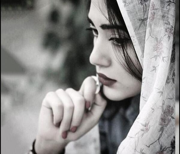 عکس غمگین بدون متن مفهومی