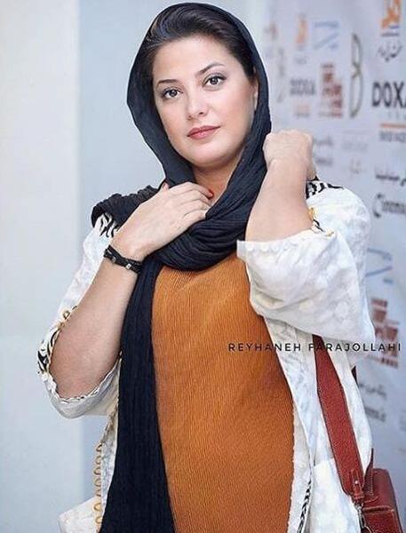 عکس طناز طباطبایی و خانواده اش