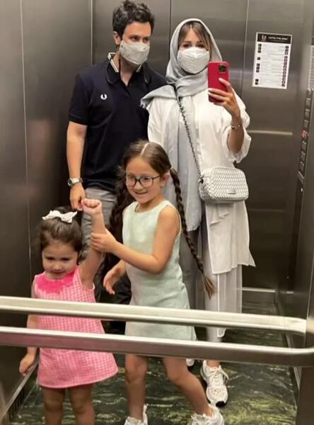 عکس شاهرخ استخری با خانواده