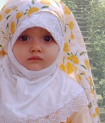 عکس دختر بچه چادری ناز
