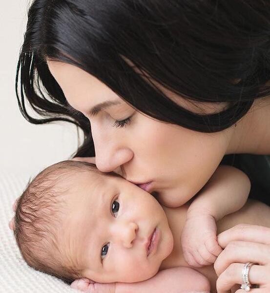 عکس مادر و نوزاد