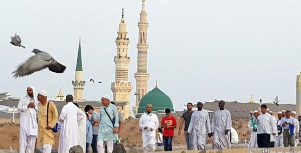 عکس حرم پیامبر وقبرستان بقیع