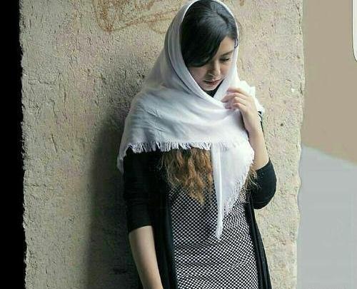 عکس دختر خوشگل با تیپ اسپرت