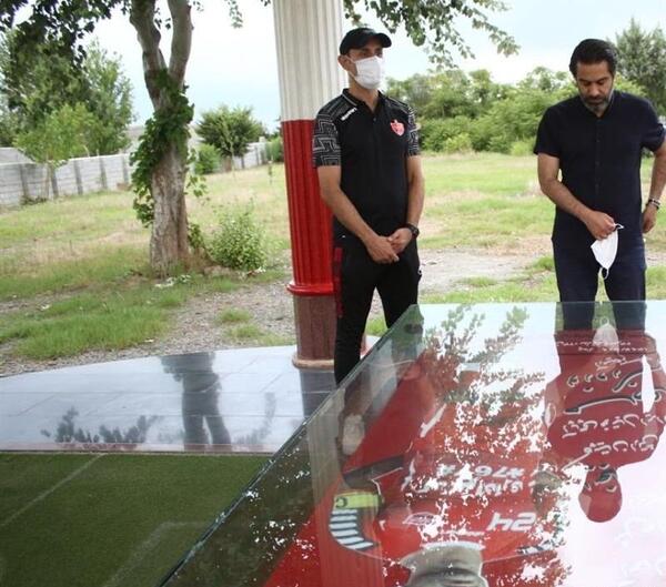 عکس خاک هادی نوروزی