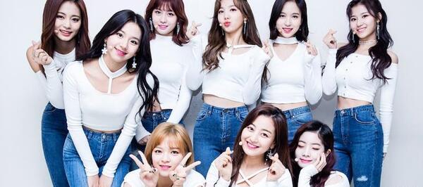 عکس اعضا گروه توایس