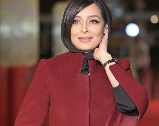 عکس ساره بیات با مانتو زرد