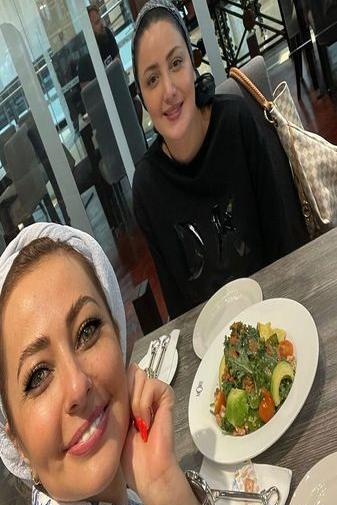 عکس نفیسه روشن و شیلا خداداد