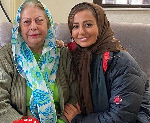 عکس نفیسه روشن و شیلا خداداد