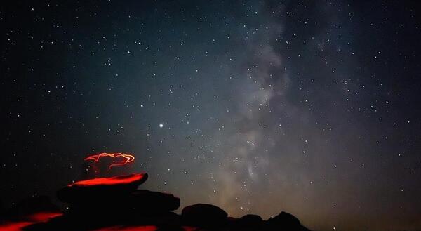 عکس در شب با ایفون ۱۲