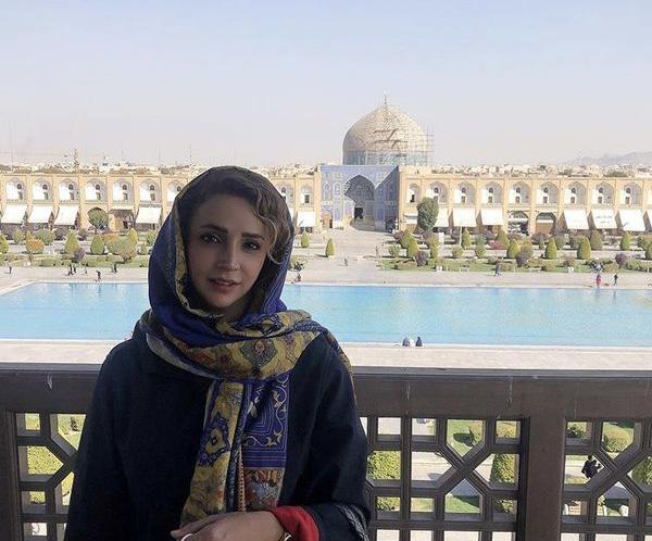 عکس شبنم قلی خانی با ماسک