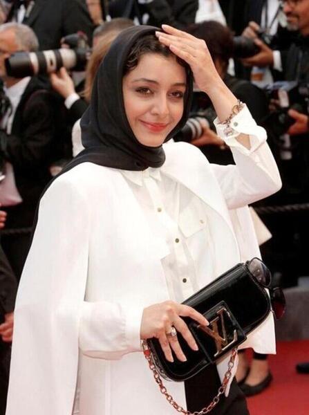 عکس لباس ساره بیات