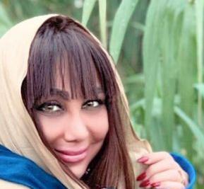 ژست عکس بهنوش بختیاری
