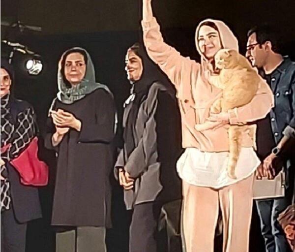 عکس بی حجابی بهنوش طباطبایی