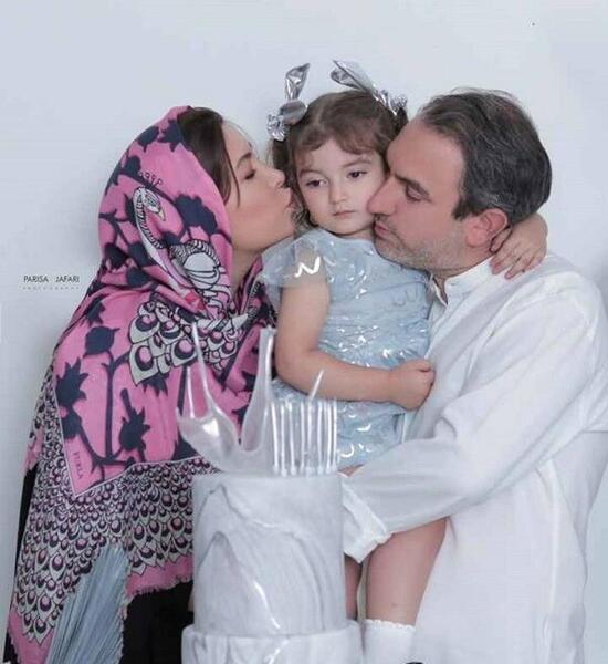 عکس فریبا نادری و دخترش یارا