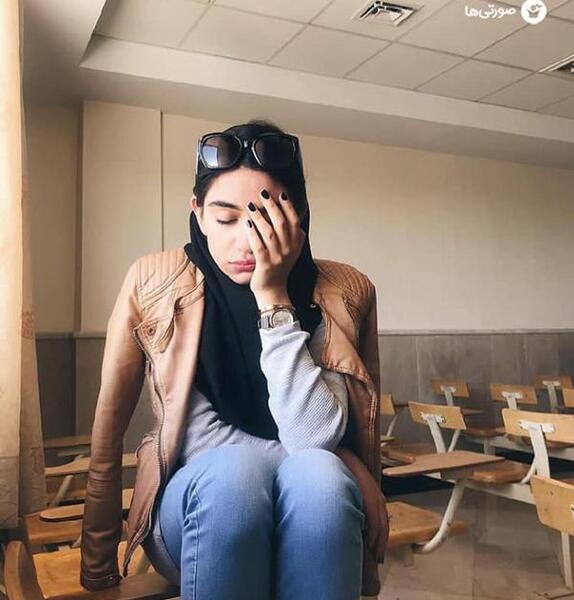 عکس ژست دختر برای پروفایل
