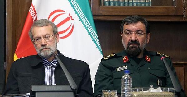 عکس قبل محسن رضایی با لباس نظامی