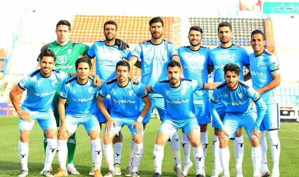 عکس بازیکنان تیم پیکان