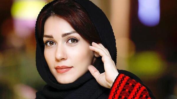 عکس شهرزاد کمال زاده با مادرش