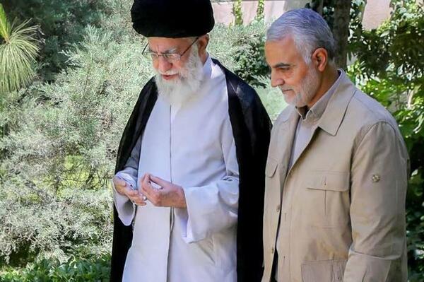 عکس حاج قاسم سلیمانی و خامنه ای