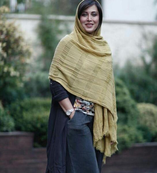 عکس شهاب حسینی با هوادار