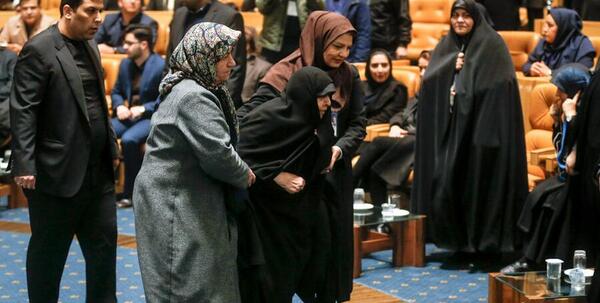 عکس بی حجاب فاطمه هاشمی