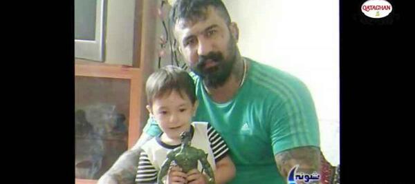 عکس وحید مرادی در حال دعوا