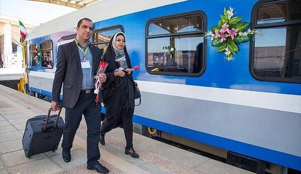 عکس داخل قطار