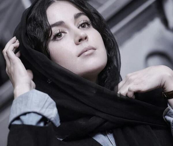 عکس نوشته هایی از افسانه پاکرو