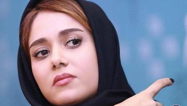 عکس پریناز ایزدیار در سریال زمانه