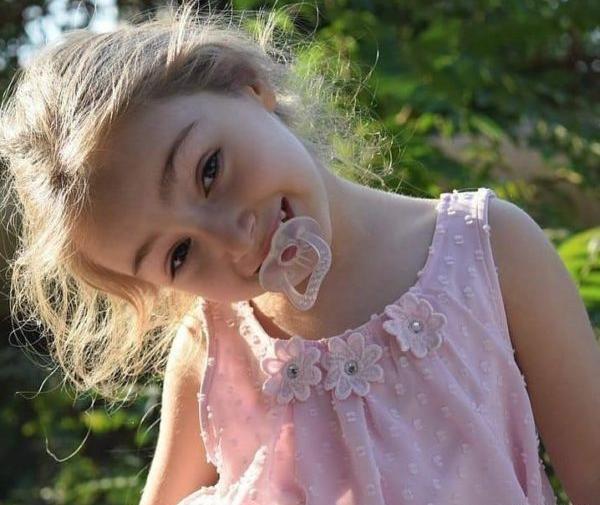 عکس یاسمین دختر بیژن بنفشه خواه