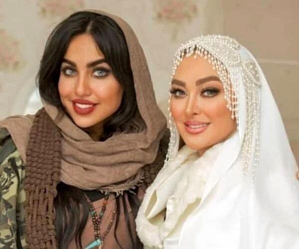 عکس الهام حمیدی با خانواده اش