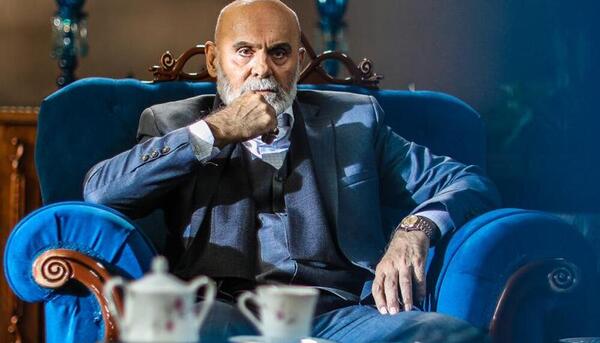 عکس جمشید هاشم پور در اقازاده