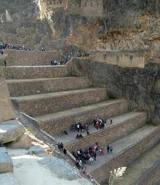 عکس واقعی غول