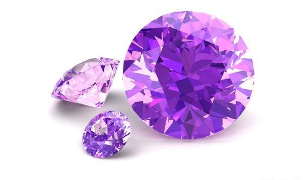 عکس سنگ یاقوت سفید