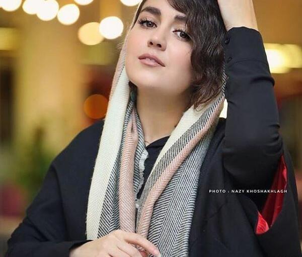 عکس لو رفته از افسانه پاکرو