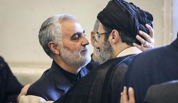 عکس سردار سلیمانی با فرزندانش