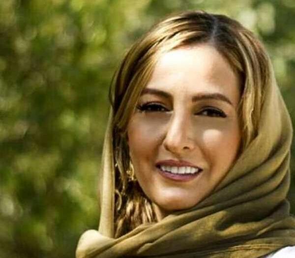 عکس شقایق دهقان و خواهر دوقلویش