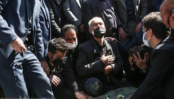 عکسهای خاکسپاری آزاده نامداری