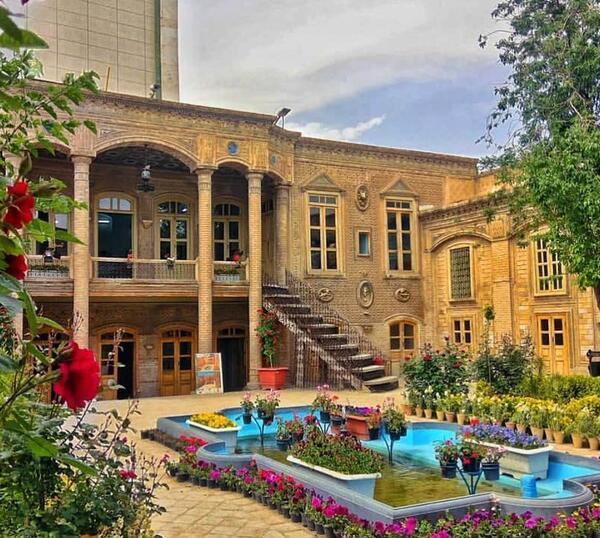 عکس خانه در مشهد