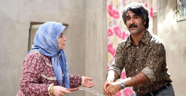 عکس ژاله صامتی با پسرش