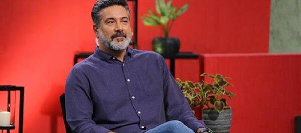 عکس حمیدرضا پگاه در خانه امن