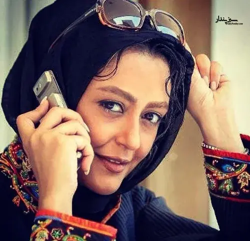 عکس شقایق فراهانی با عینک