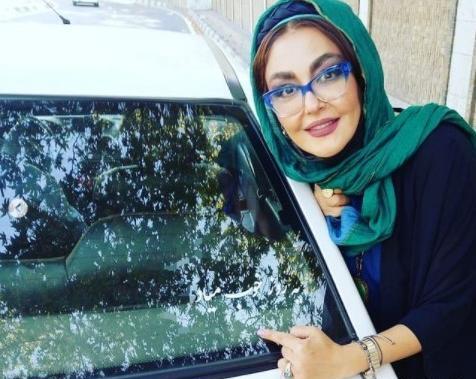 عکس شقایق فراهانی با عینک