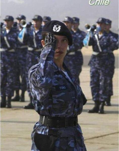 عکس پروفایل نظامی دختر