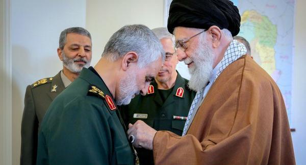 عکس سردار سلیمانی و خامنه ای