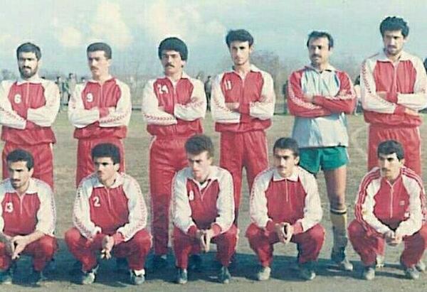 عکس قدیمی یحیی گل محمدی
