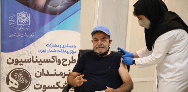 عکس حمید لولایی در بیمارستان
