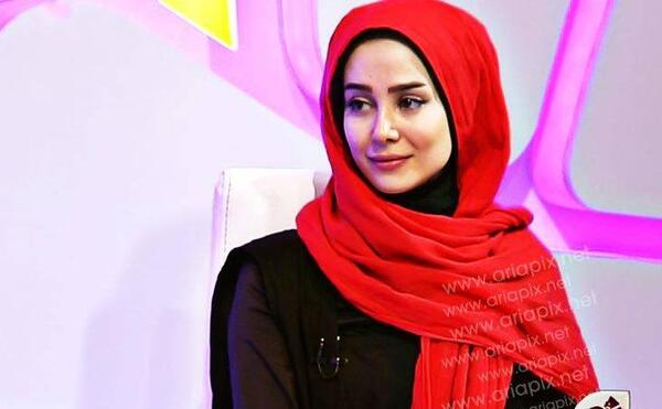عکس الناز حبیبی با دوست پسرش