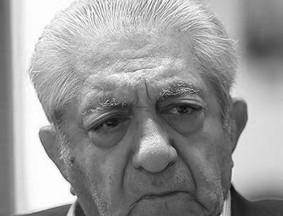 عکس از عزت الله انتظامی
