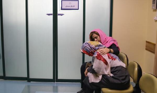 عکس پروفایل پشت در اتاق عمل